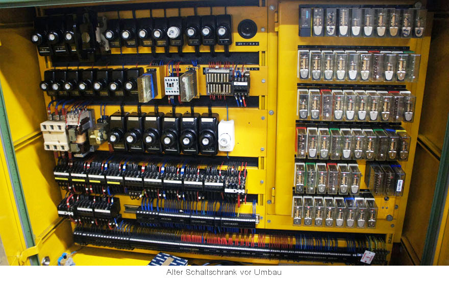 Retrofit Schaltschrank original vor Umbau